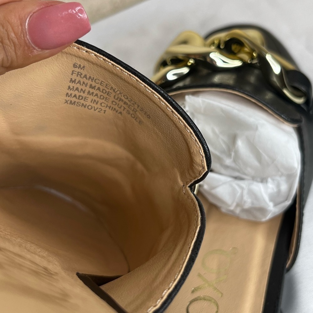 XOXO Black Mules with Gold Chain Accent - Picture 4 of 7